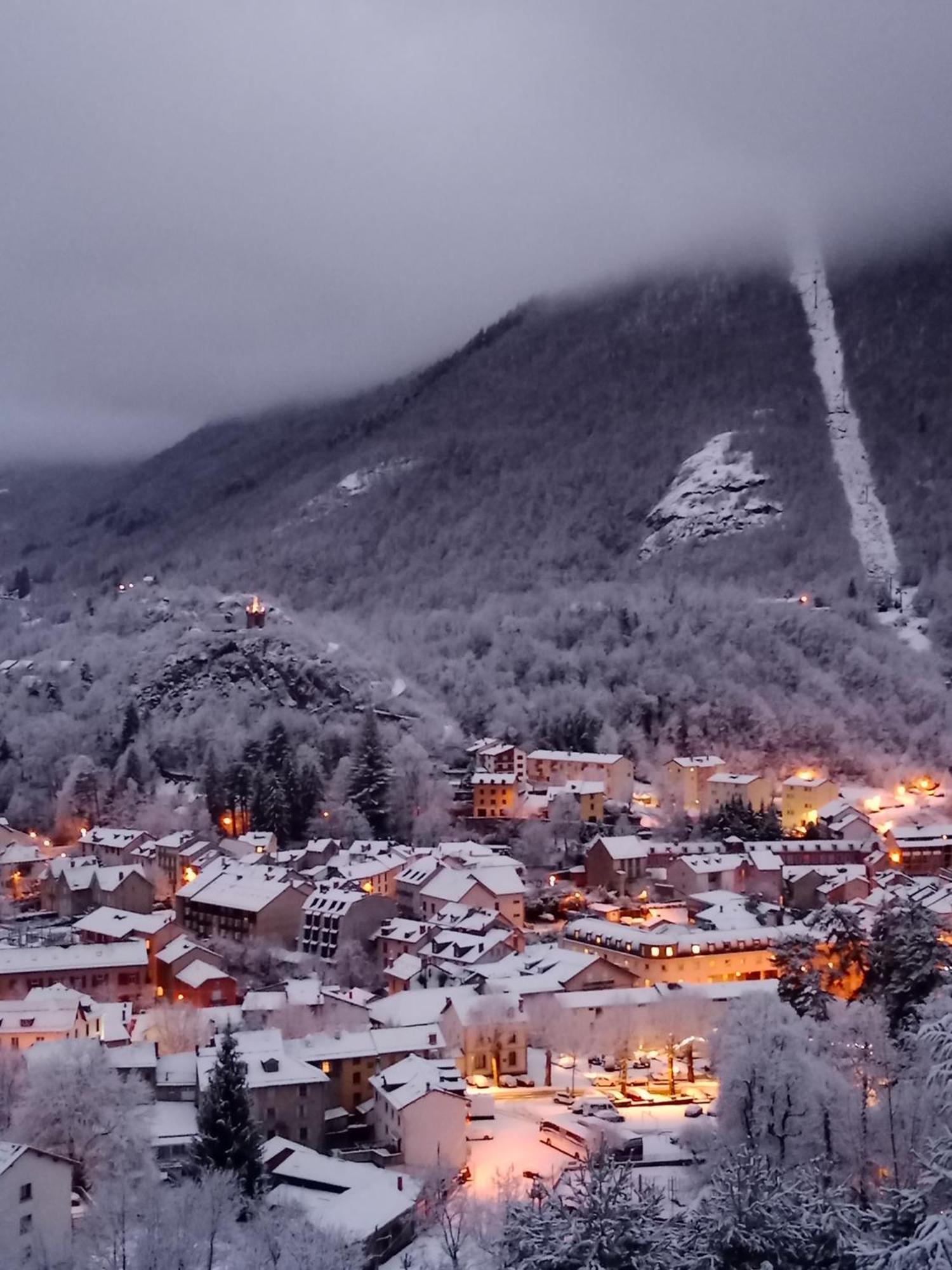Les Gites Axeens Ax-les-Thermes Esterno foto